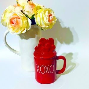 Rae Dunn XOXO Mug